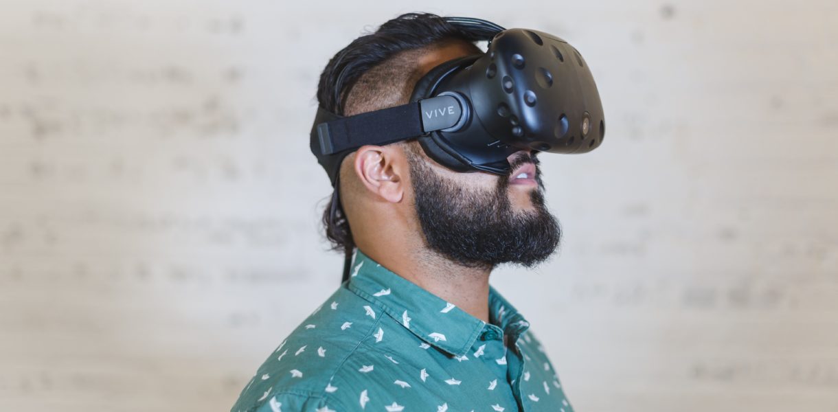 Man wearing vr goggles