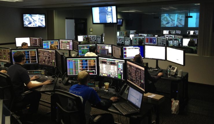 Data sharing multiple screens