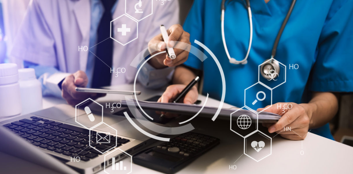 Medical,Technology,Concept,smart,Doctor,Hand,Working,With,Modern,Laptop,Computer