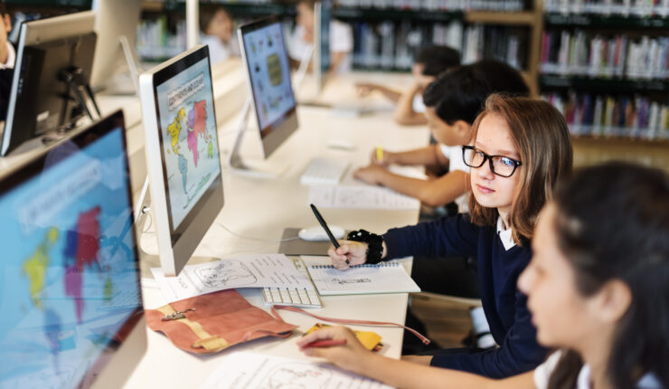 Education,School,Student,Computer,Network,Technology,Concept